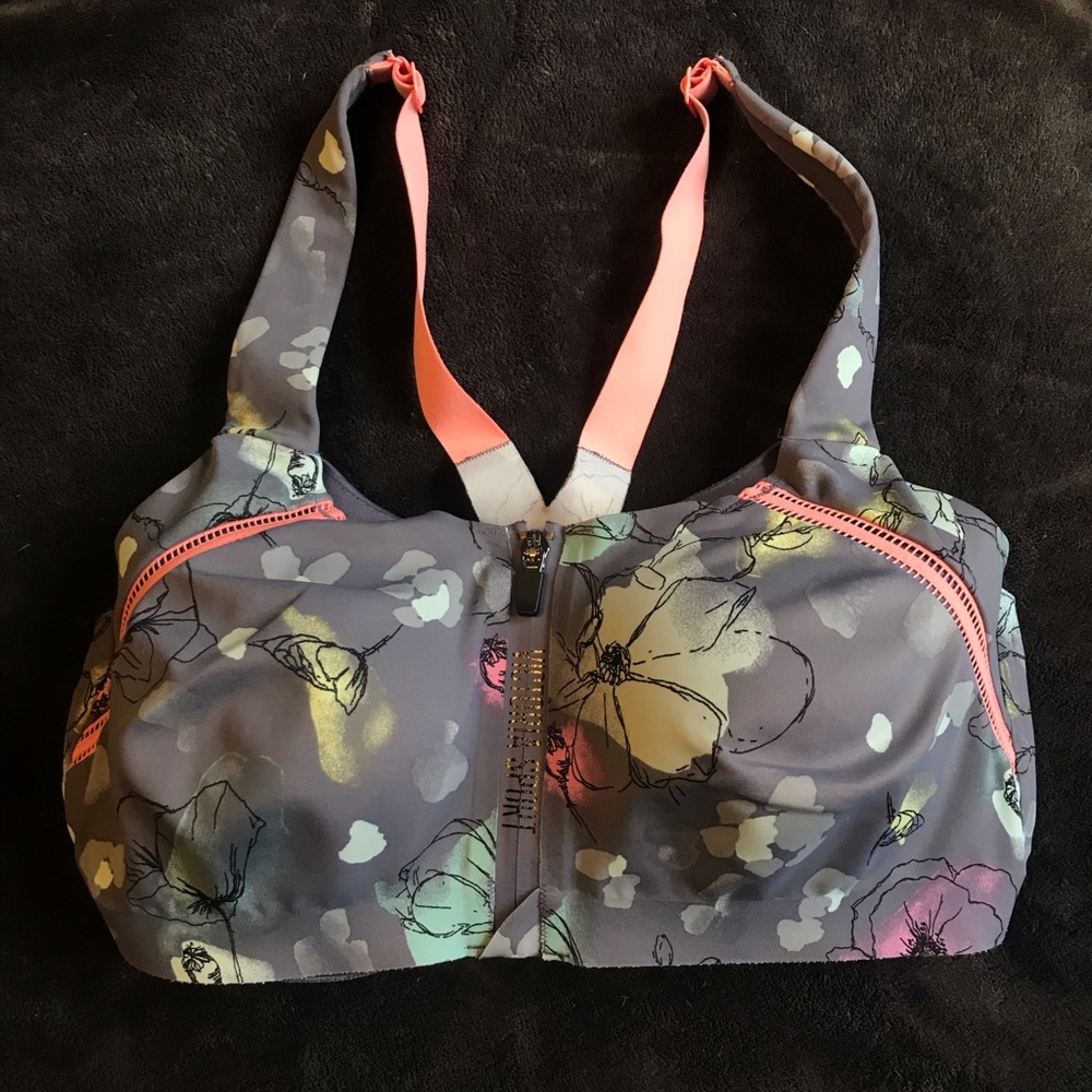 **NEW** VS sports bra